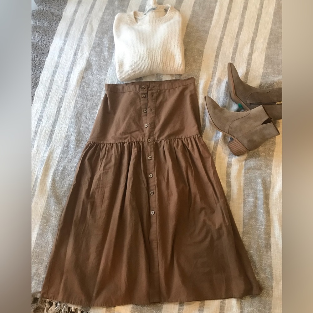 🎉 Free People Midi Skirt size S/p 🎉🎉